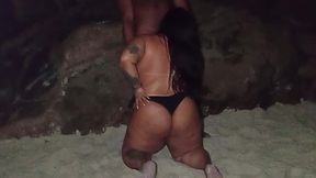 negao nao aguentou a pressao da bbw rabuda e acabou gozando de pau mole