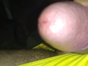 BULTO DE VERGA EN SHORTS YELLOWS