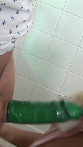 Epic moment from "die jungen Muschis in der Reha klinik gefickt"