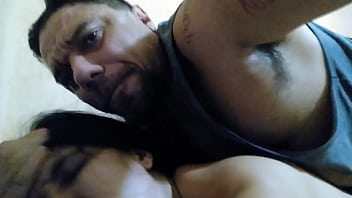 PRIMEIRO A MAMADA NO BLUEZAO GOSTOS&Atilde_O DEPOIS VEM A TREPADA
