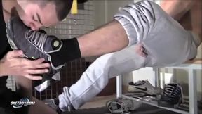 SketBoy.com - Sneaker addict part 2