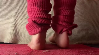 Hot milf Toe sock removal and slides dangle
