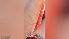 lal sari me village girl ki outdoor sex hard