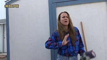 Cheyenne Jewel Pisses Her skintight Jeans
