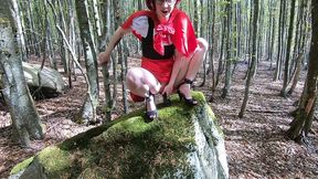 godons nous dans les boisje me gode en pleine foret, en deguisement de ...