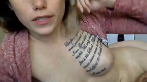 Hot Babe with Big Tits Gives an Amazing Blowjob!