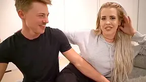 372 Fucking The Cute Blonde Stripper