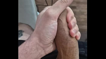 A MINHA PIROCA &Eacute_ MUITO GROSSA, SERA QUE VOCE AGUENTA????