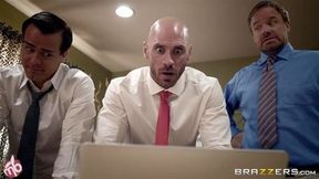 Brazzers Ariella Ferrera – Honey, It’s A Motorbunny