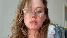 Social Media Creator @Sofiia_Simens @Showing Boobs & #Big Boobs #Sexy #Glasses Porn #Brunette movie gratis sex | Tik.Porn
