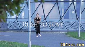 ”Babe gapes her butthole & has ass pumping”