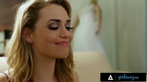 GIRLSWAY - Mia Malkova Fingers Hard Her Co-Star In The Dressing Room After Their Horror Scene