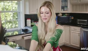 big tits mature handywoman housewife knows the recipe for good sex