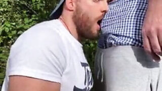 Julkinen video homoista anaali- ja anaali-