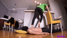 Viky Loves Hard Trampling HD