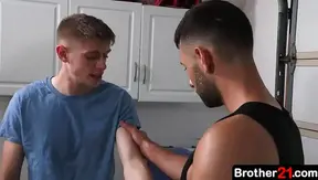 Hot Stepbrother Workout Turns Into Steamy Gay Gym Session