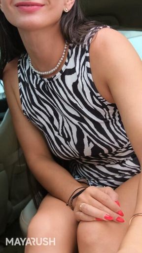 Risky orgasms on car back seat with toys