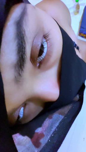 Arab Beautiful Hot Collage Girl Masturbat in Hostel & Squirt Orgasm!