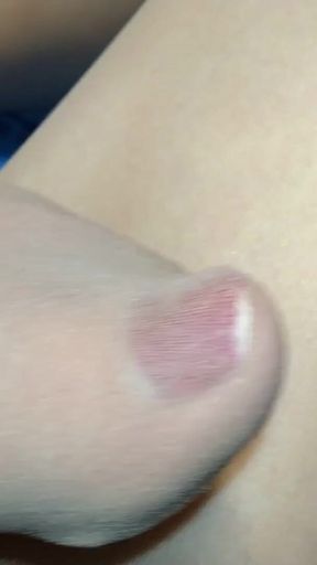 Giving Myself a Pantyhose Foot Job