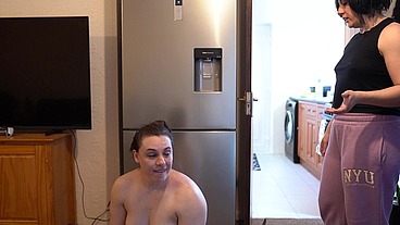 Caught! Stepmom Catches Stepsiblings Fucking with Face Full of Cum!