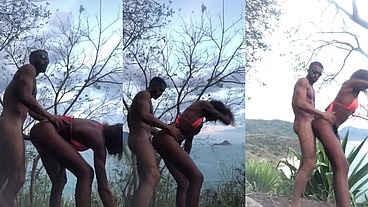 Arrombei o rabao da safado gulosa por uma pica grande