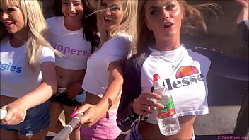 Tammy Pink Chloe Knickx wear nappies in public! | (July 2022)