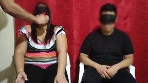 le pagamos 100 $ a una pareja de casada para jugar el juego del test a ver si adivina que tienen en su boca la chica le poner los cuerno con el modelo del juego terminan follando parte 1/2