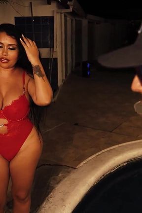 I Pay for My Swimming Lessons to the Swim Instructor with My Big Tits and My Huge Ass Bounce