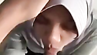 Adik Hyper Nyepong Kontol Kakak