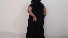 Moroccan Monica Gets Horny While Her Husband Is Not at Home, Gets Fucked by a Stranger