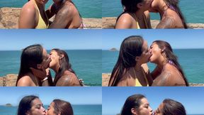KYARA AND HER BIG TONGUE AT THE BEACH - TOP GIRLS KYARA AND HER FRIEND - NEW MR NOV 2025 - FULL VERSION