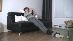 Viviane's foot worship (HD)