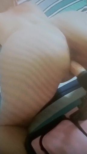 Sex Machine Fucking My Tight Pussy. Bella boo