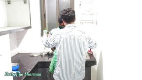 Stepsister Pussy Hard Fucked by Her Step Brother, She Is Wearing a Saree!