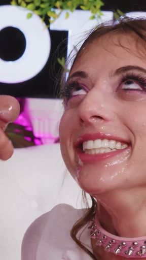 Horny Gia Derza Can't Get Enough Of Nade Nasty's Nasty Anal!   Clip 2
