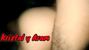 Paja rusa en grandes tetas naturales hasta lograr un final feliz, deliciosa paja de tetas