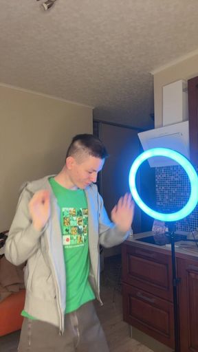 i tried my best but tbh no clue if it&#039;s a dub or an l
