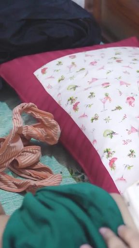 Desi Horny Bihari Bhabhi wants Oil Massage Hardcore Fuck By her Male Servant ( Full Movie in Hindi Audio )   Clip 2