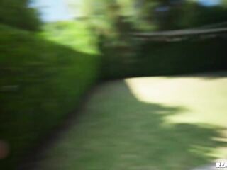 Shooting Her Discharged / Reality Kings