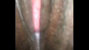 Gordinha brincando com a buceta part2