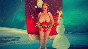 Granny Carmen's Christmas Sucking, Diddling &amp; 2 Position Fucking Orgasms