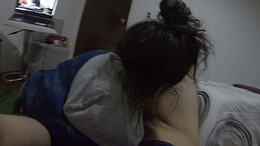mi amiga me da una mamada mientras vemos una pelicula