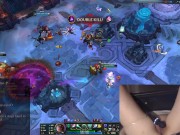 Gamer Girl orgasms while playing League of Legends