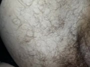 La mujer ve la tele yo me follo el culo