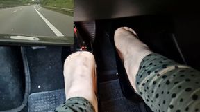 Driving at full speed in high heels - Close up of feet 720HD