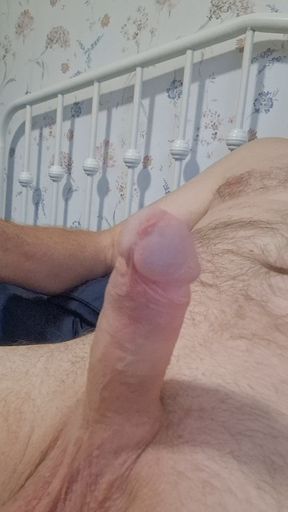 I hadn&#039;t used my wand on my cock for a while. Got a big spurting load after using if today