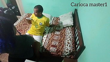 Comendo colega de trabalho no pelo