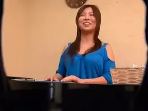 Hairy Pussy Woman Loves Deep Penetration from a Hard Cock