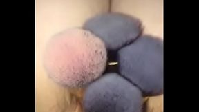 Fat slut fucks her cunt with makeup brushes