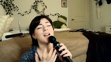 Young teen's first DP experience leaves her shaking and dripping